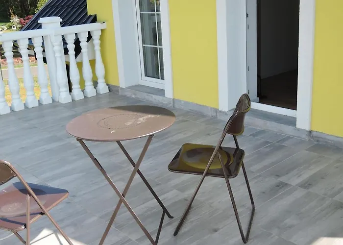 In By The Harbor Nowe Warpno