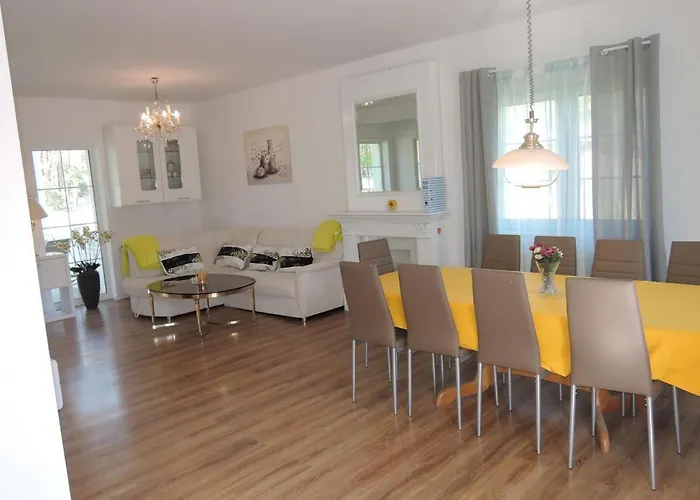 Сasa de vacaciones In By The Harbor Nowe Warpno